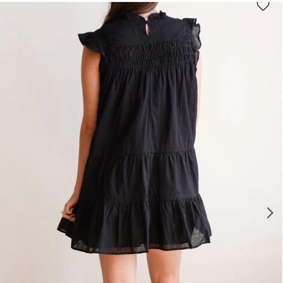 Lee Dress - Picture 2 of 8